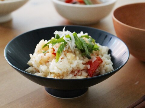 トマトとしらすの炊き込みご飯